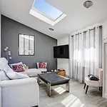 T5 Renovee Proche Et Commerces - Fr-1-696-59 Villa *