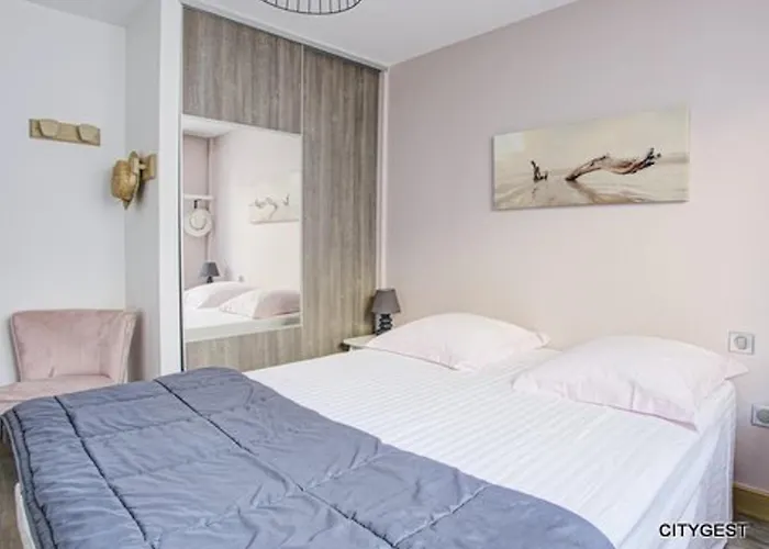 T5 Renovee Proche Et Commerces - Fr-1-696-59 Villa Saintes-Marie-la-Mer